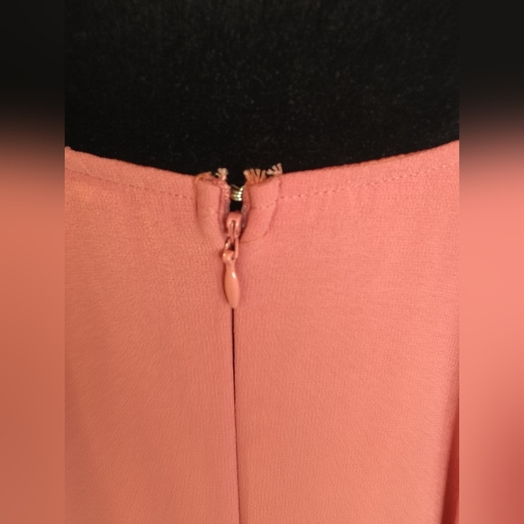 Lulu's Halter-Neck Pink Maxi Prom Dress - Picture 7 of 12